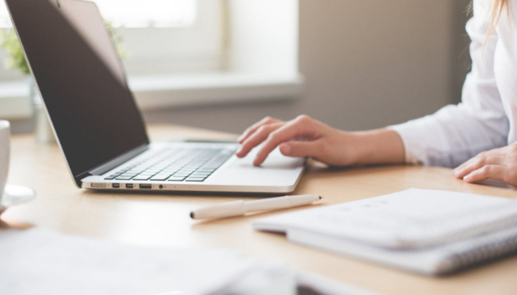 EST-2020_GaugeCustomerInterestBlog-Header How to gauge customer interest